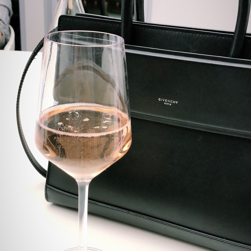 Meet your Posher, Sara